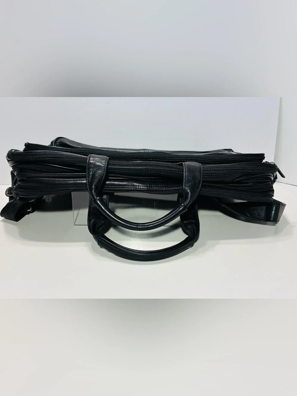 Y2K VTG Kenneth Cole New York Expandable Leather Laptop Briefcase Bag Black